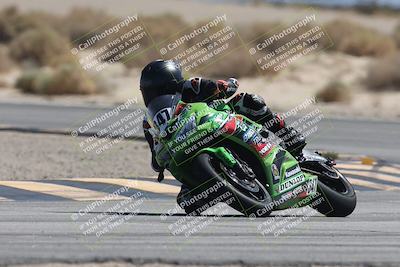 media/Oct-04-2025-CVMA (Sat) [[408bcdd6e4]]/Race 4-Formula Middleweight (Holeshot)/